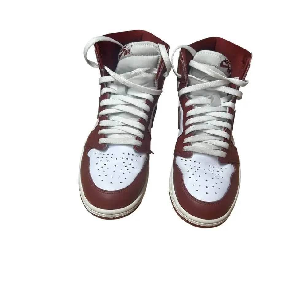 Air Jordan 1 Retro High OG DZ5485 160 White/Team Red Men's Size 11 - EUC